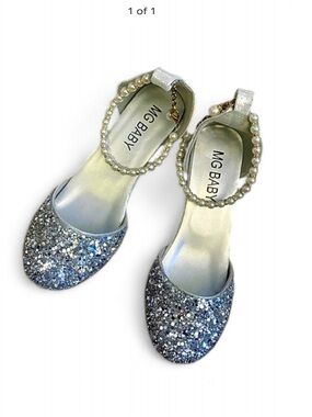 MG Baby Silver Glitter Pearl Strap Flats size 3